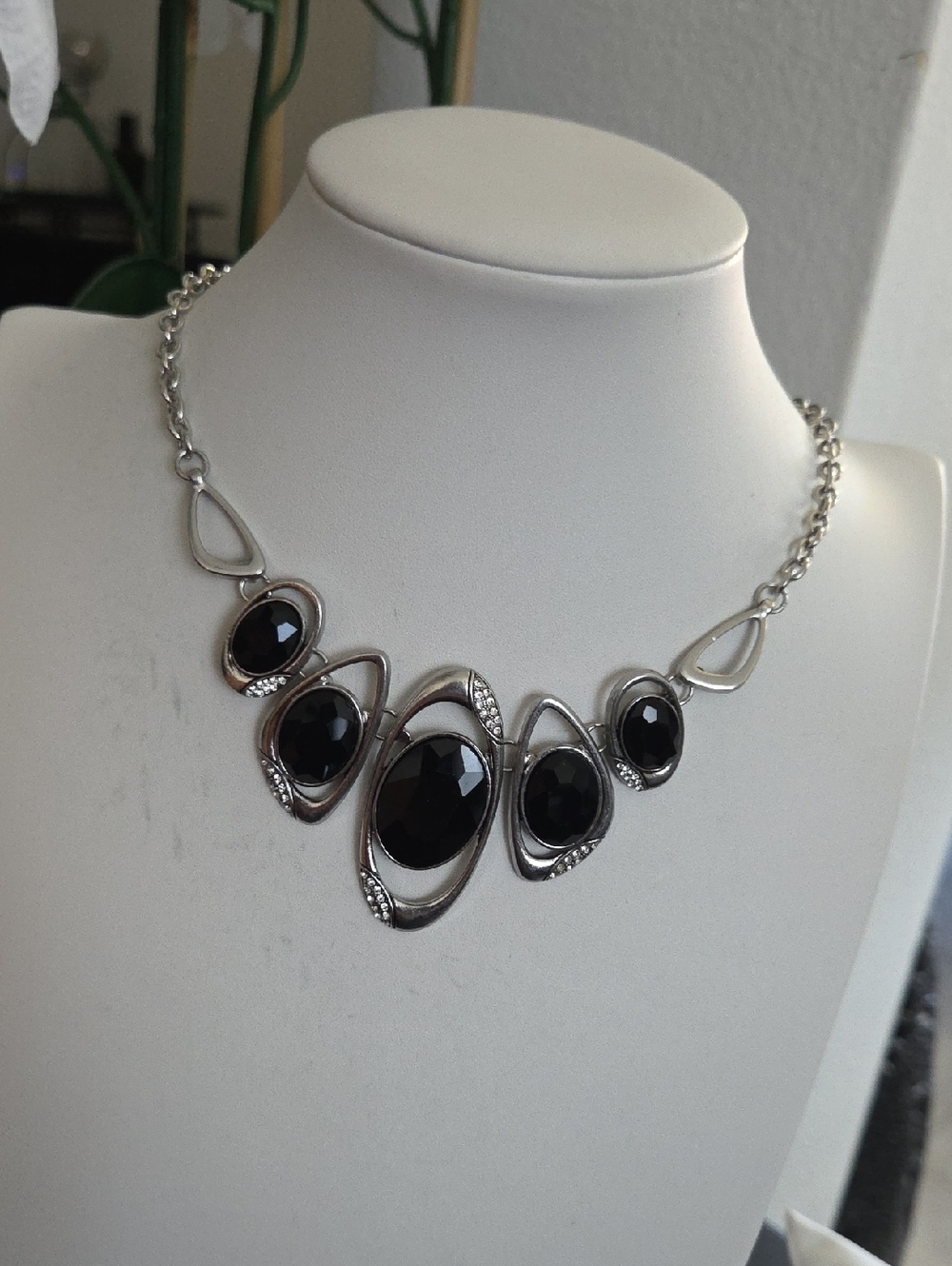 Paparazzi Hypnotic Twinkle Black Necklace NWT